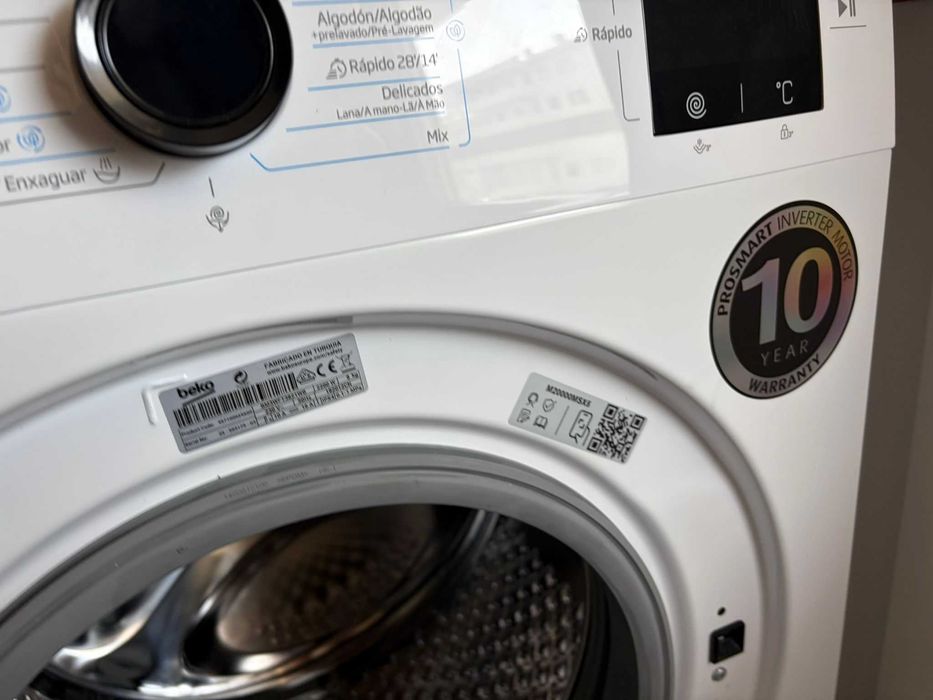 Máquina de lavar roupa Beko BM3WFT3821WB