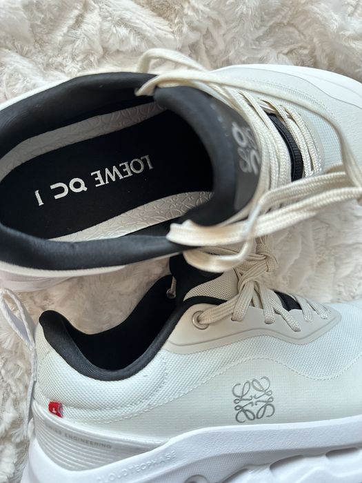 Кросівки LOEWE CloudTilt 2.0 білі, розмір 39, нові