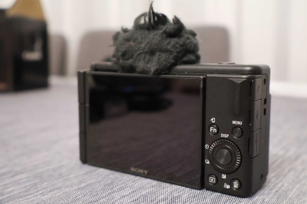 Aparat Sony ZV-1 II z lampą Godox IT20 S