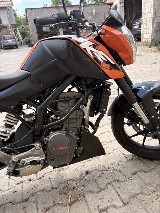 Ktm duke 125 motocykl A1 / B