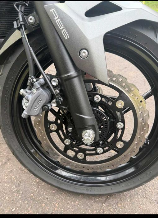 Мотоцикл Kawasaki Z400 2022р.