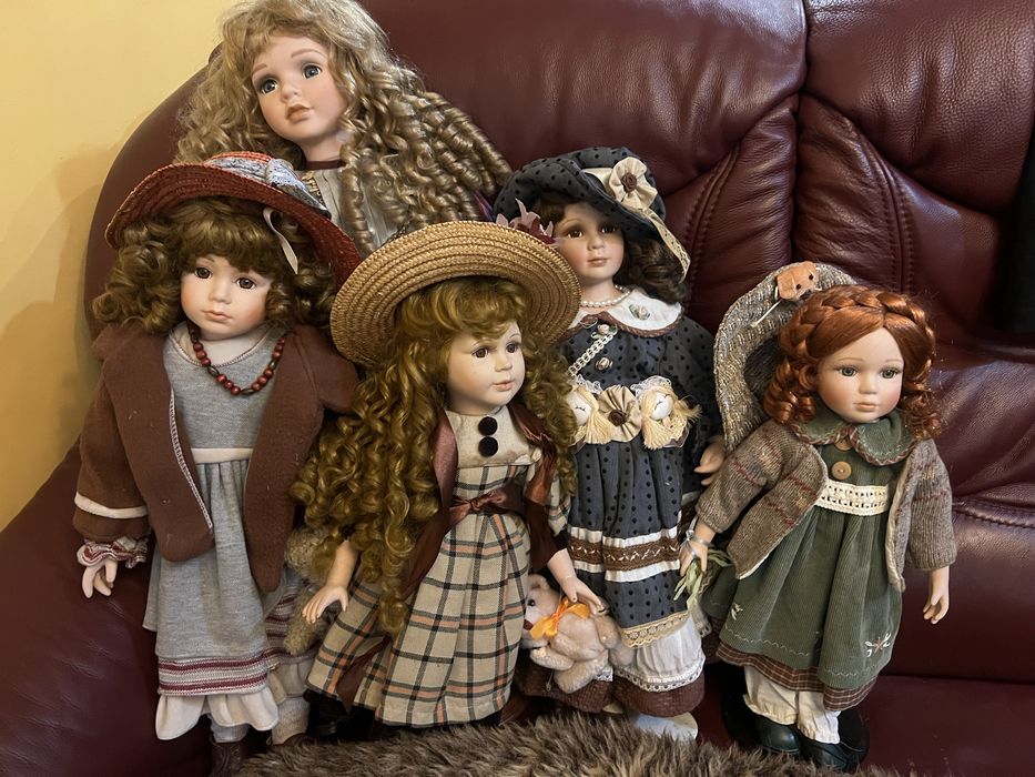 Фарфорові ляльки