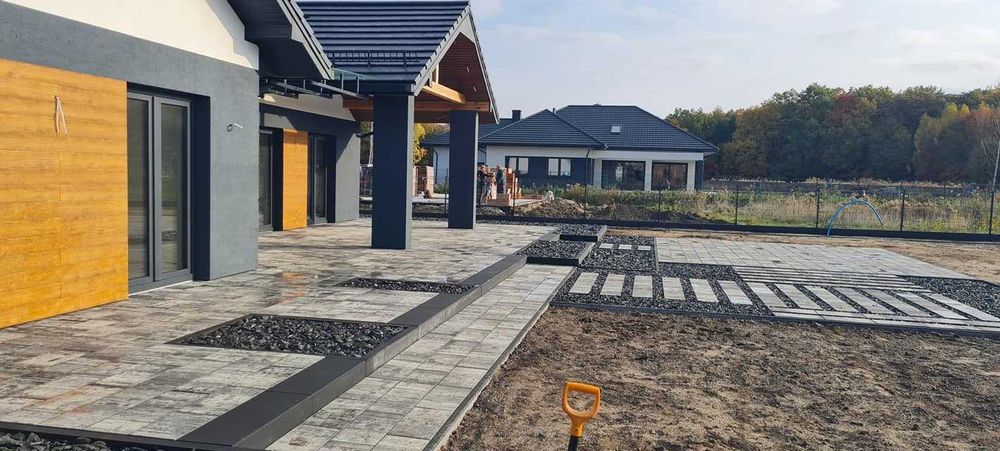 Profesjonalne Układanie Kostki Brukowej.