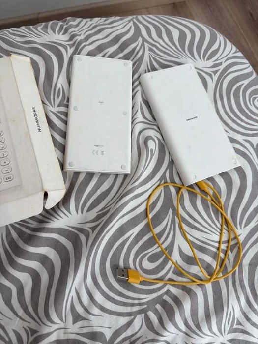Numworks Graphing Calculator492608037334568961