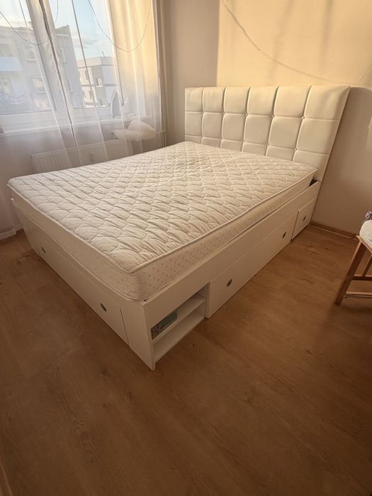 Łóżko dwuosobowe 160/200