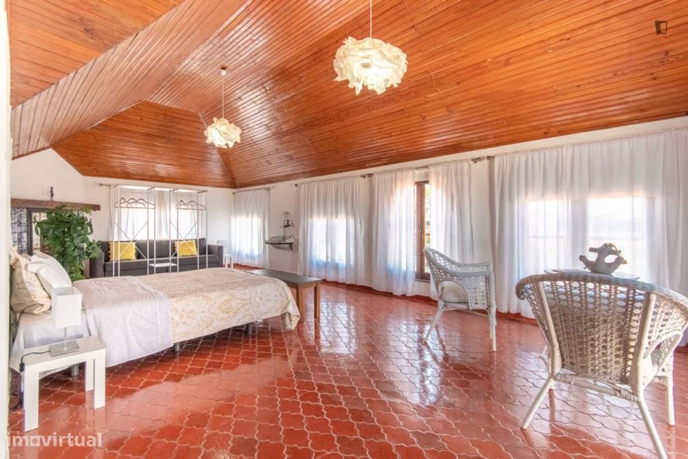 Quarto - localizado em Portimao