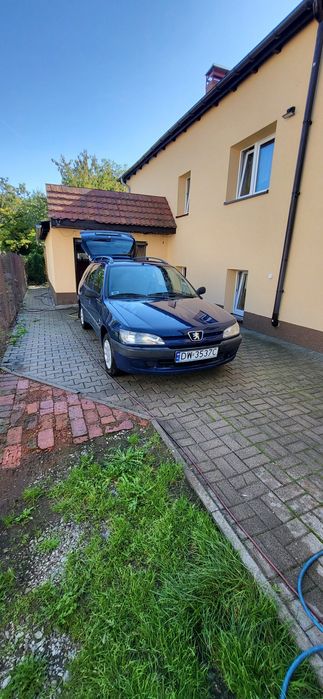 Peugeot 306