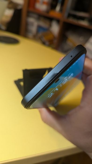 OPPO a98 8/256GB