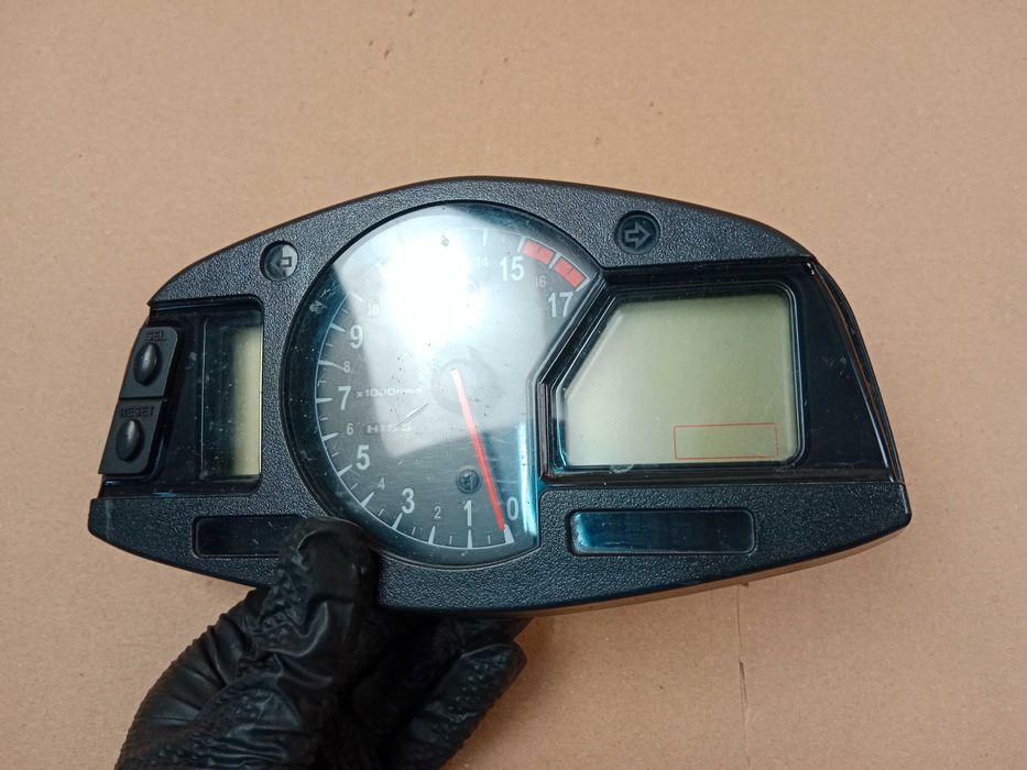 Honda CBR 600 RR PC40 Licznik Zegary Wyświetlacz 07-12 ( BEZ ABS ! )