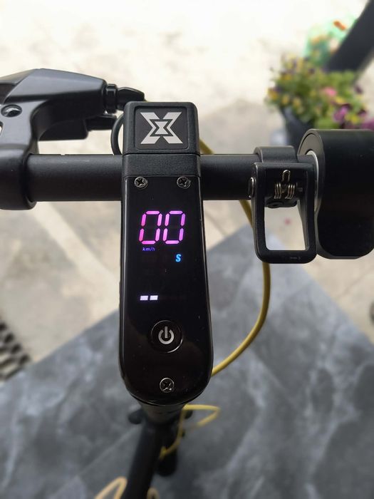 Hulajnoga elektryczna XRIDER M10