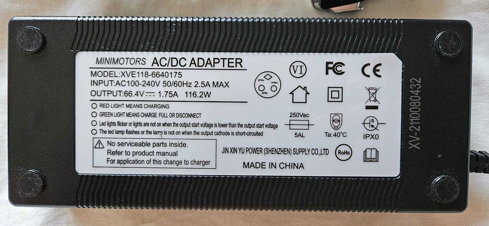 Carregador eléctrico para trotinete Dualtron como novo Modelo XVE118-6640175