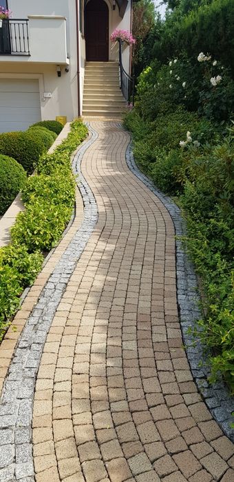 Mycie kostki brukowej dachów elewacji itp