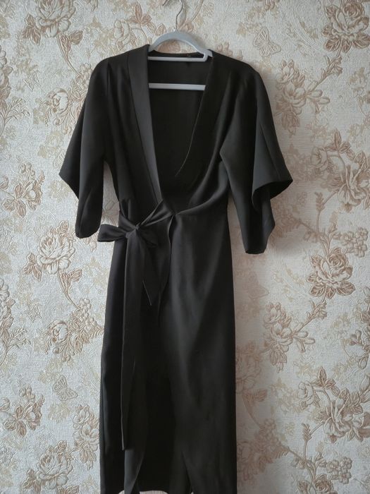 Сукня River Island із розрізом розмір М-Л