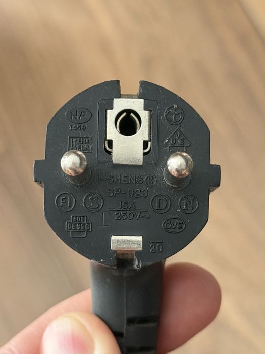Кабель питания Schuko IEC C13, 1.8 м, 250V 10A для ПК, монитора, UPS