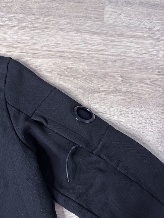 cp company світшот кофта