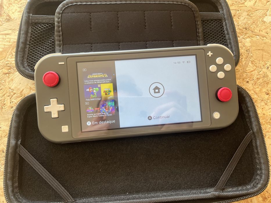 Nintendo Switch Lite