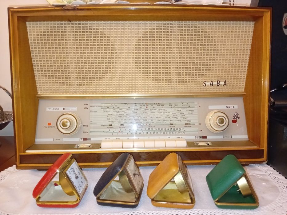 Relógios   de cabeçeira