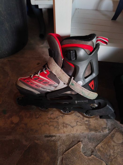 Patins em linha Rollerblade – como novos, tamanho ajustável 32–37