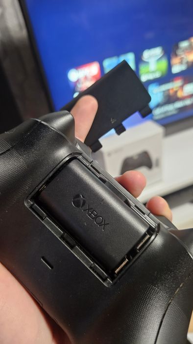 Xbox series X,навушники,2 геймпада