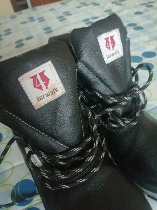 Botas Homem pretas 41 Forwalk como novas