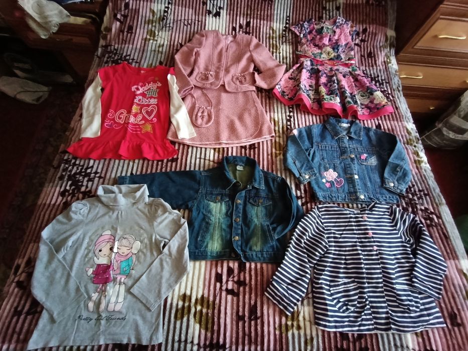 Пакет отличных вещей на девочку 3-6лет