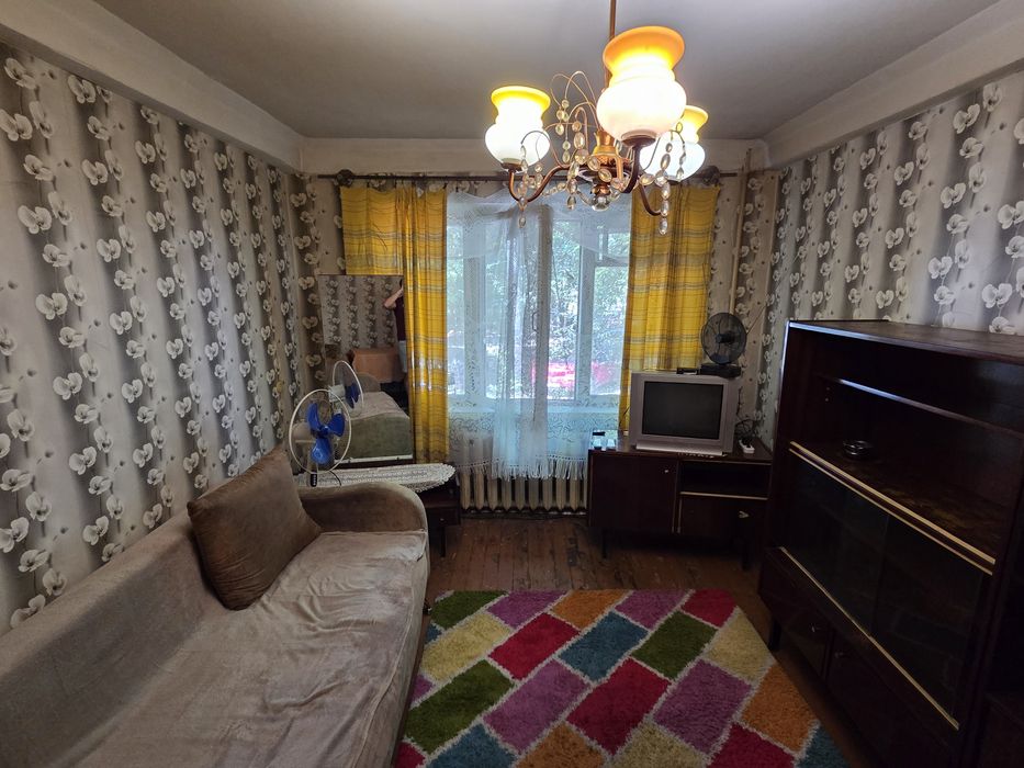 2к квартира в центре, ул. Патриотическая, р-н аллеи роз (для семьи, до 3х человек)
