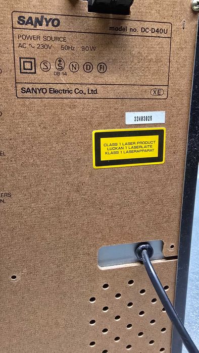 Aparelhagem Sanyo para avariada.