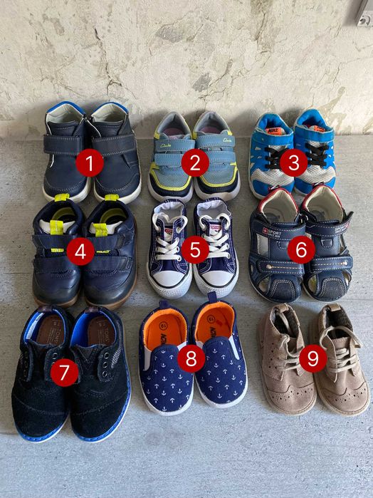 Дитячі кросівки