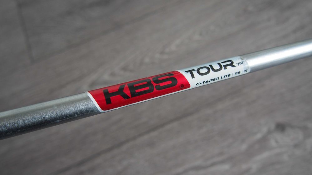Kij do golfa Mizuno JPX 923  Tour  iron 7 - IDEAŁ