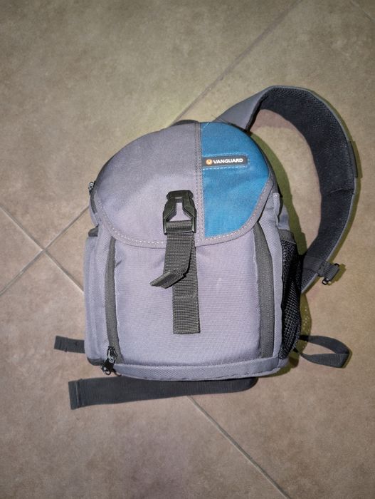 Фото рюкзак сумка через плече Vanguard BIIN 37