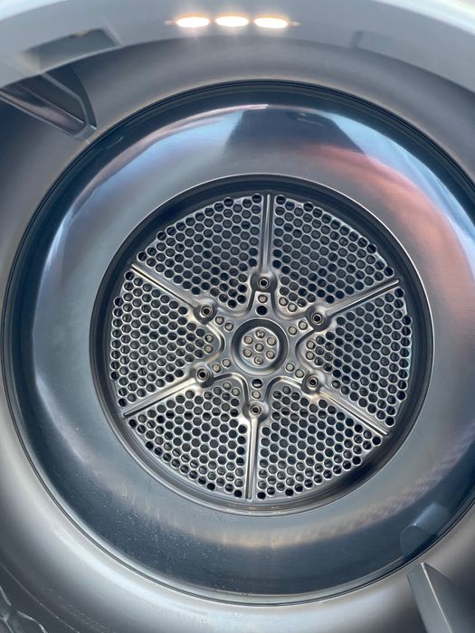 Suszarka Miele TKG650WP z pompą ciepła – w idealnym stanie