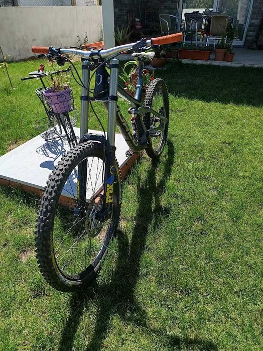 Bicicleta DownHill DH