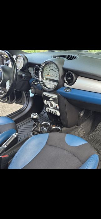 MINI COOPER,niski przebieg