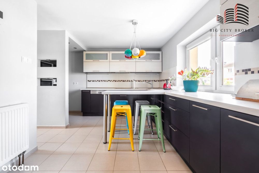 Dom z miejscem na prowadzenie działalności