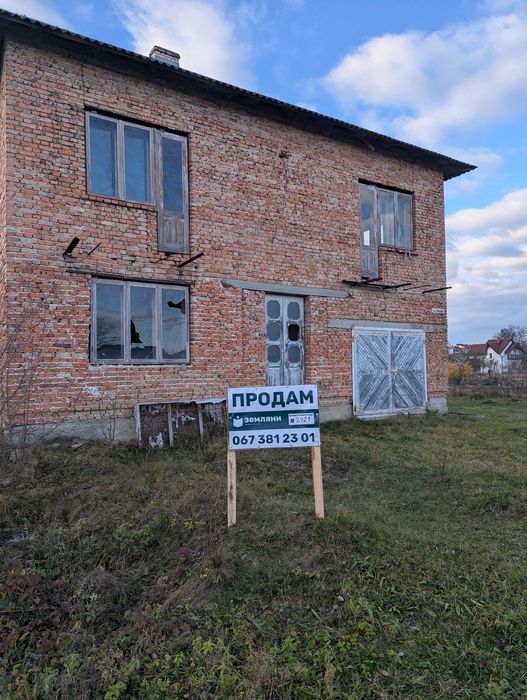 Продається будинок у с. Богородчани по вул. Вишневій (12)