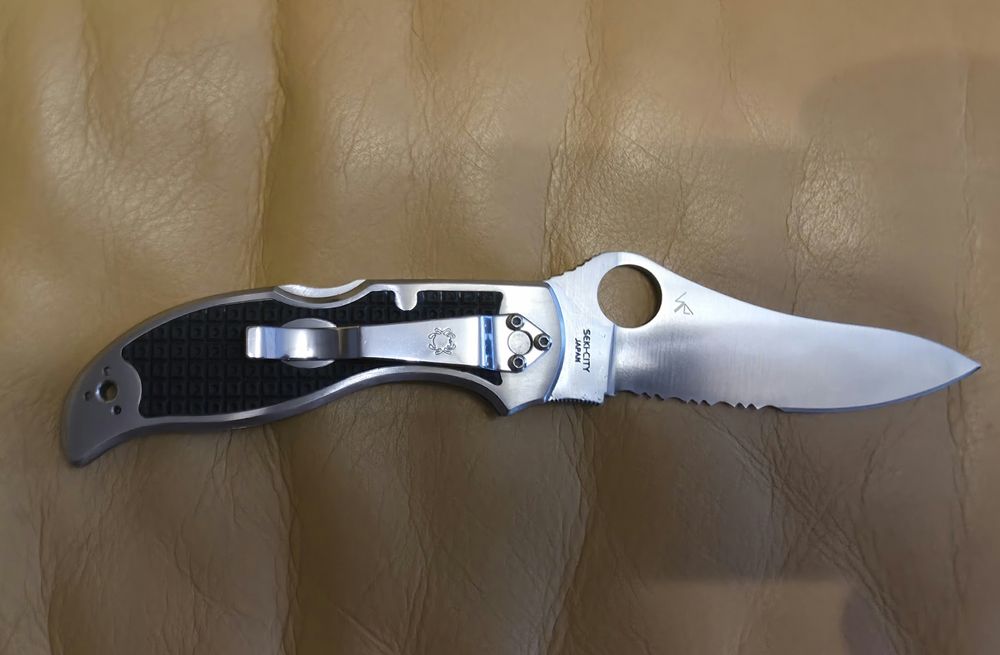 Spyderco Stretch C90PS — Японская классика (Seki-City)

зазубренным л