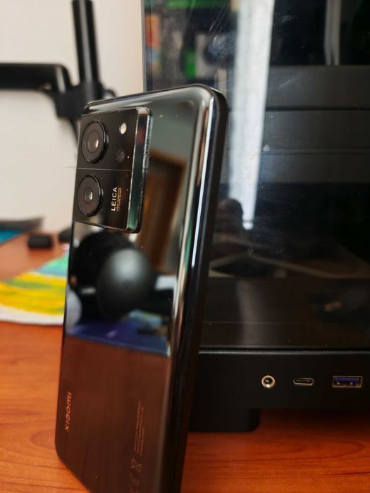 Xiaomi 13T Pro (Como Novo) | Caixa Original + Acessórios | Impecável