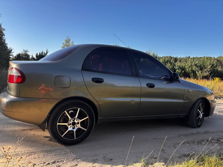 Daewoo lanos продаж