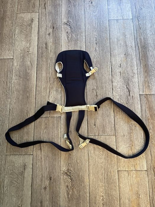 Кенгуру для новонароджених