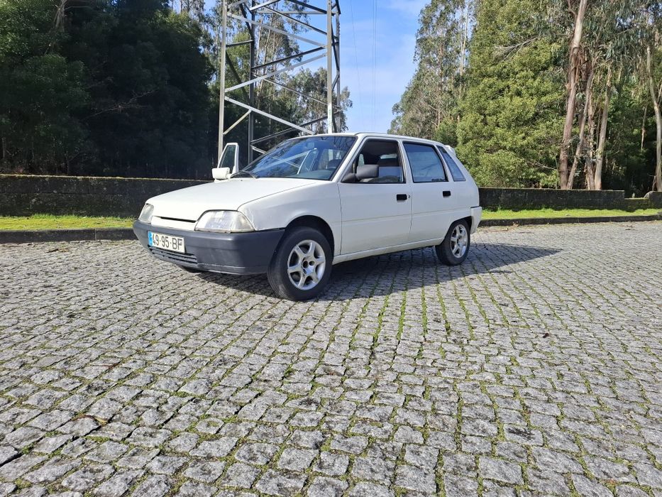 Citroën AX 1.5D – Económico e Fiável
Citroën AX 1.5 Diesel, 5 lugares
