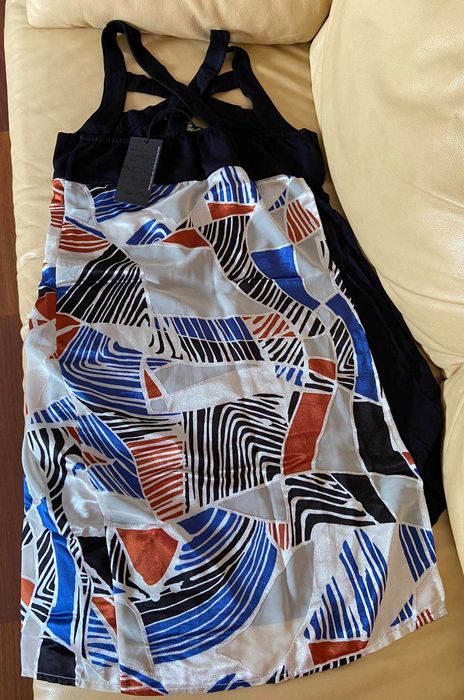 Vestido estampado e cruzado tam. 38