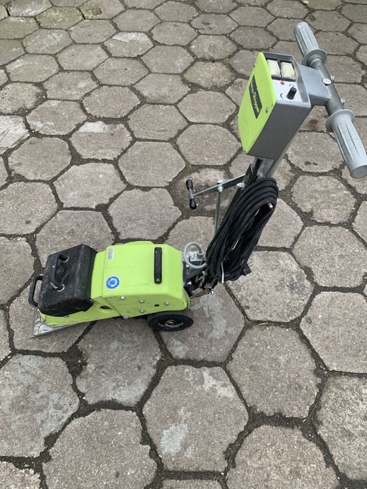 Zdzierak  do wykładzin