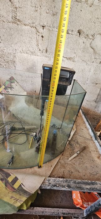 Aquario cerca 90L