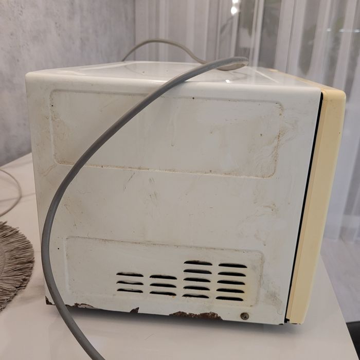 Мікрохвильова піч