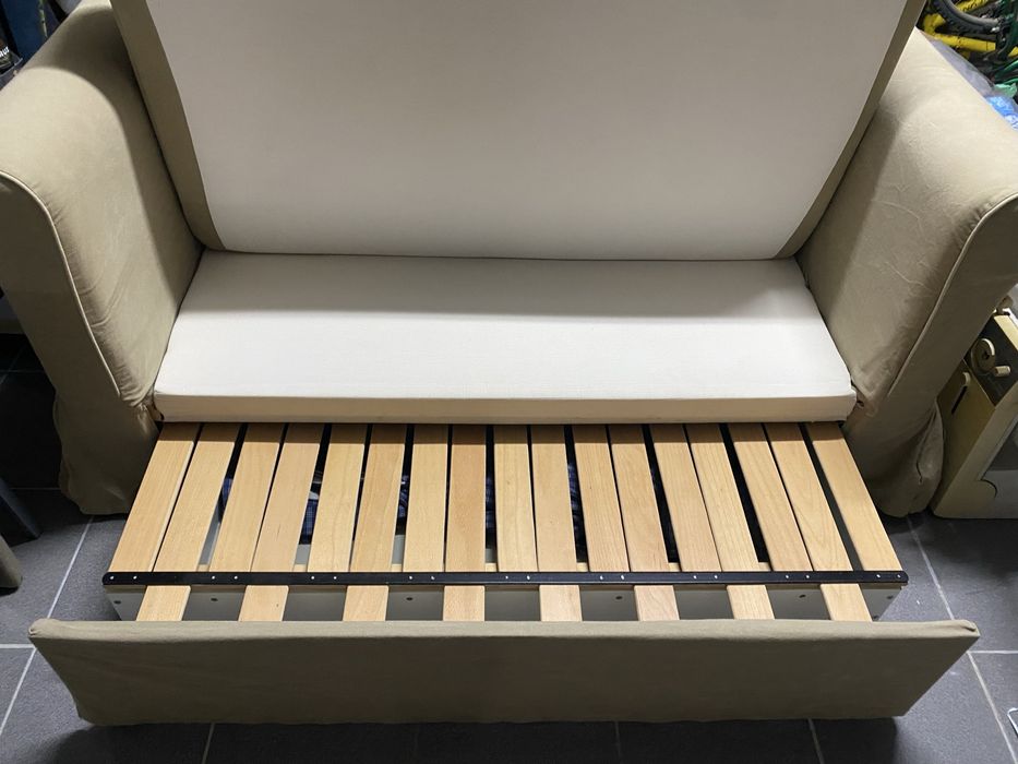 Sofa cama praticamente novo !