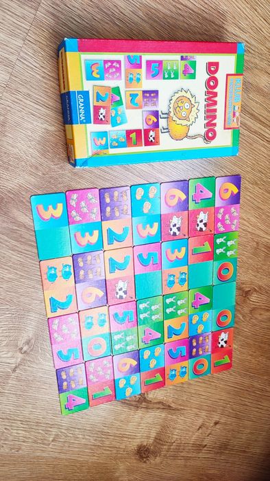 Настільна гра доміно