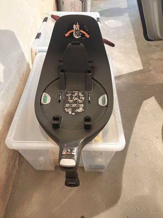 Ovinho e Base Isofix Cybex Cloud Z