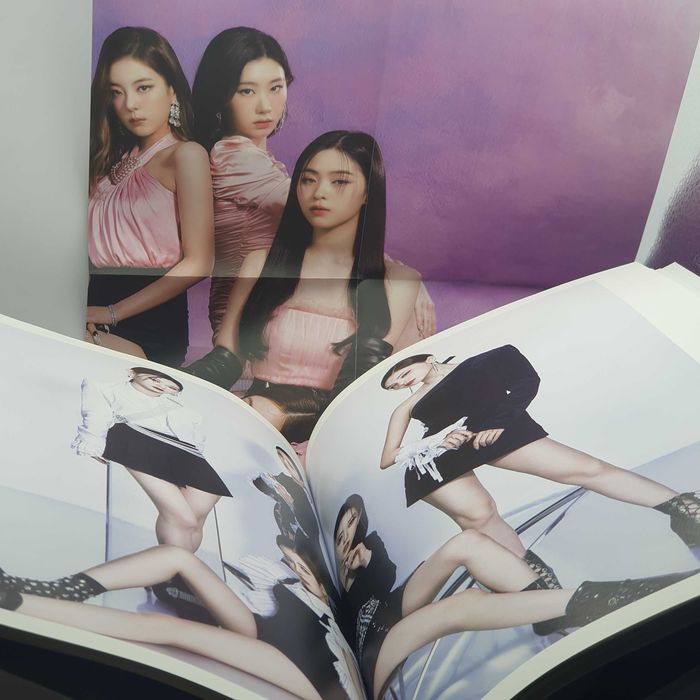 Livro + CD - Itzy ‎– Checkmate (CAPA RYUJIN) - DISCOGS