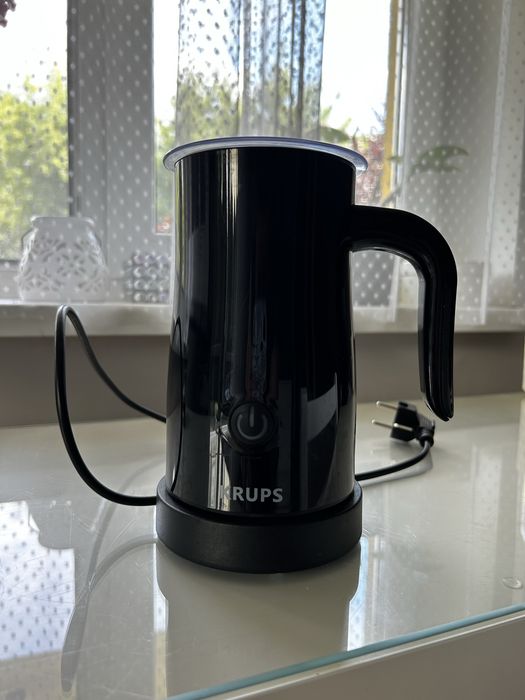 Spieniacz do mleka Krups XL100810