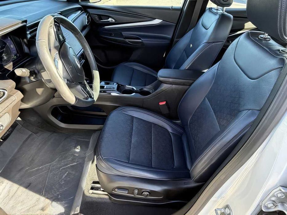 Chevrolet Bolt      2022